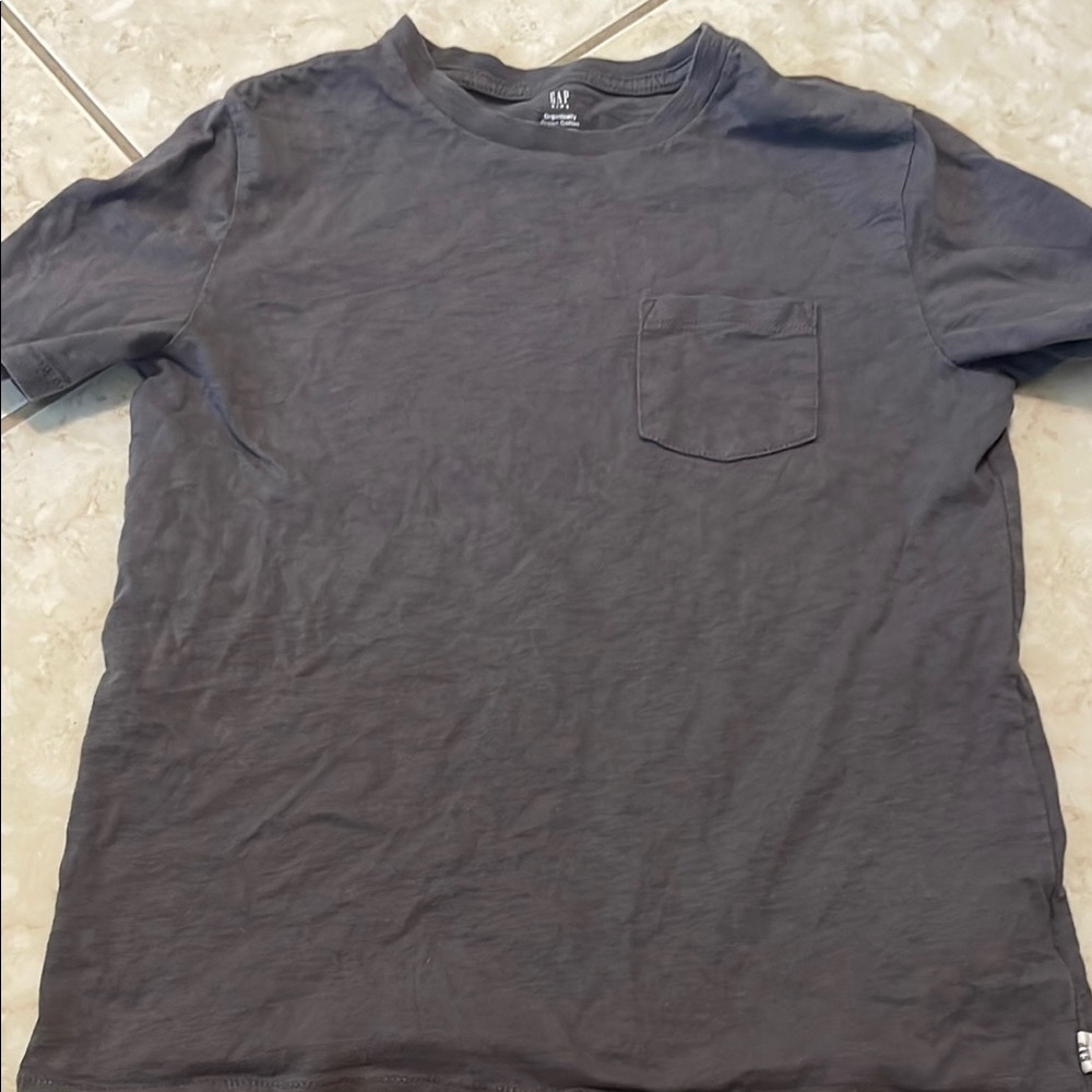 GAP Gray Short Sleeve Tee Classic Crew Neck